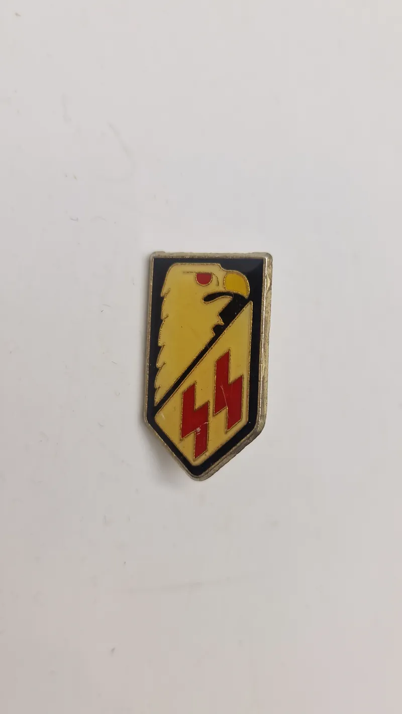 SS veteran pin
