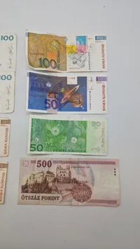 Samling originale svenske pengesedler