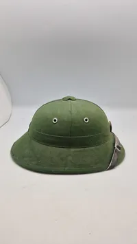 NVA/Vietcong pith hjelm, efterkrigs