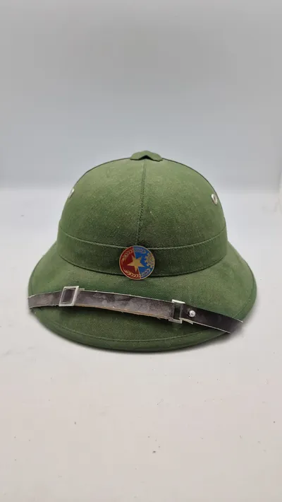 NVA/Vietcong pith hjelm, efterkrigs