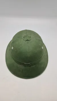 NVA/Vietcong pith hjelm, efterkrigs