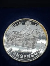 erindringsmønt med et portræt af Rudolf Hess. 25 gram rent Sølv