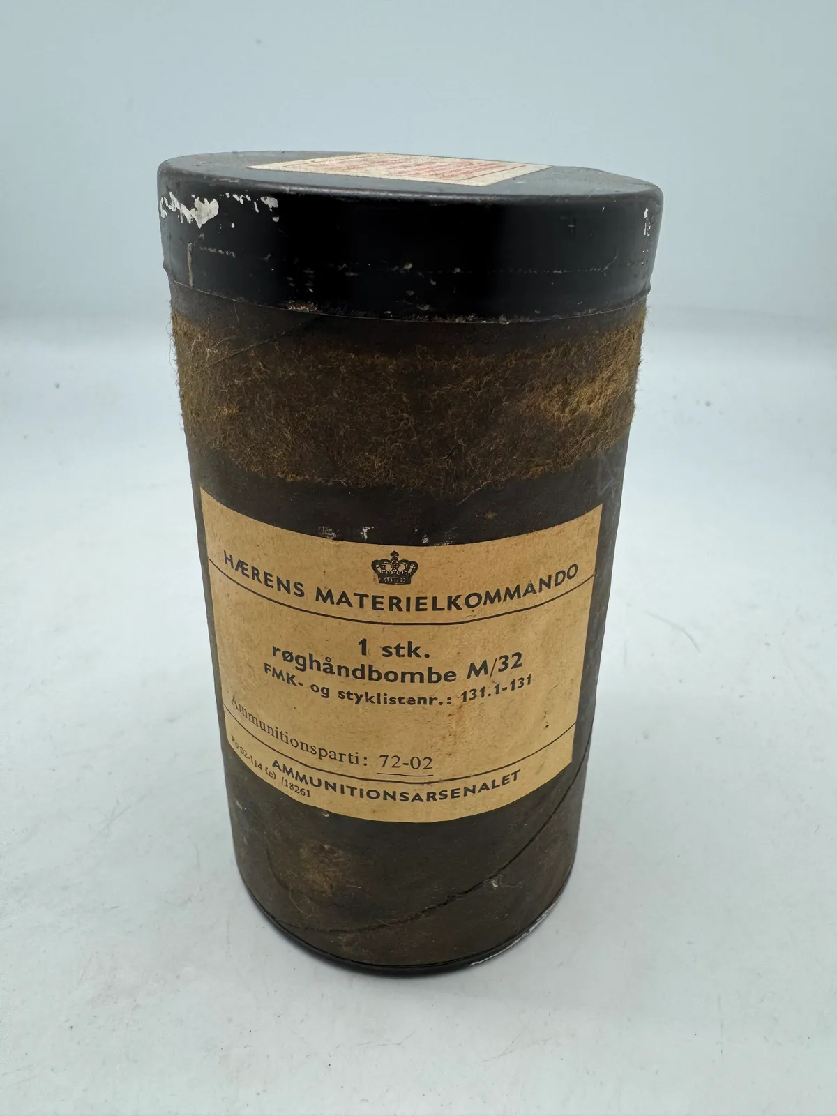 Original hylster for røghåndbombe M/32