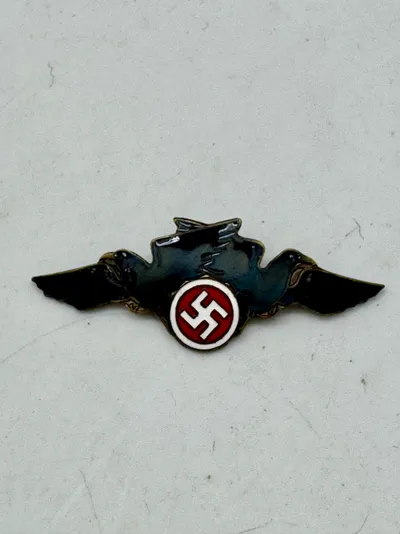 Ekstremt sjældent originalt D.N.S.A.P ravnemærke