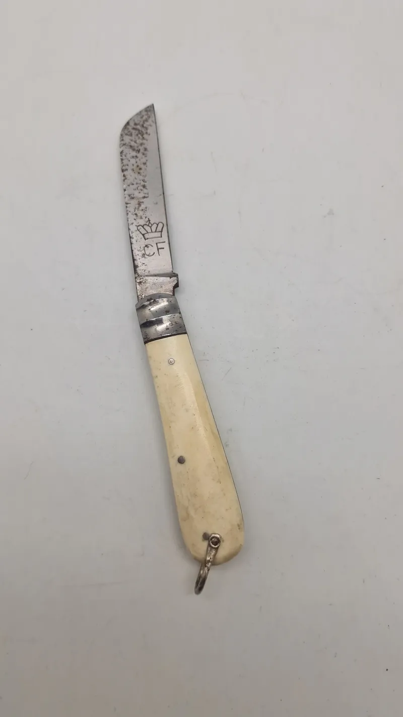 Original Otter svanekniv, anvendt af CF