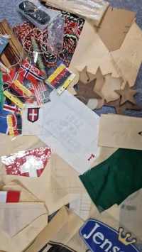 Samling bordflag flag, bannere mm. fra nedlagt Dansk flagfabrik