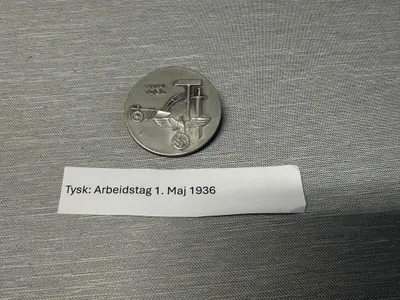 Originalt Tysk dagsmærke