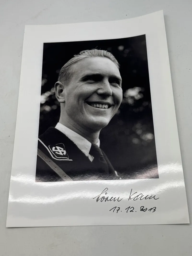 Originalt signeret foto af Søren Kam Schalburgkorpset (signatur original) A4 størrelse