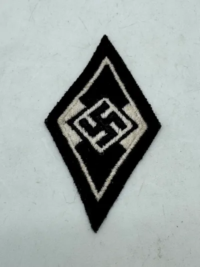 Originalt  SS Former Member Hitler Youth Sleeve Diamond (Vorigmitglied HJ Ärmelabzeichen)