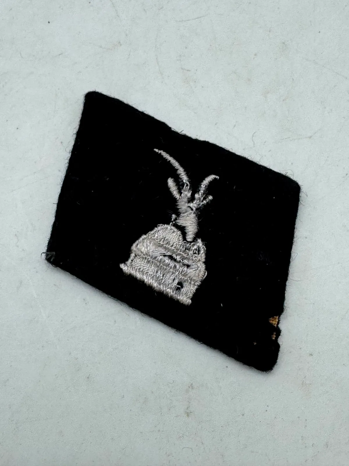 Originalt Waffen-SS Solo-Kragenspiegel für Mannschaften der 21. Waffen-Gebirgs-Div. der SS "Skanderbeg