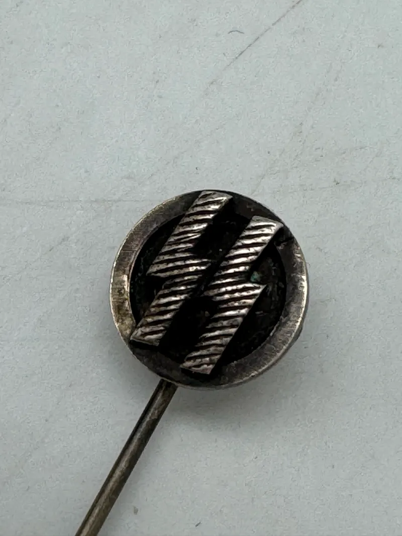 Original SS pin