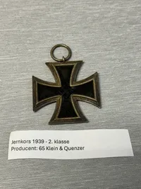 Originalt Jernkors med fremstiller