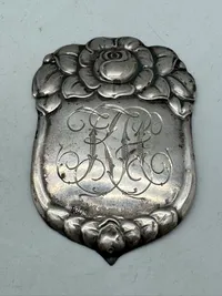 Skjold af 830 sølv