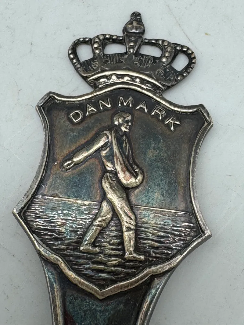 National ske af nysølv
