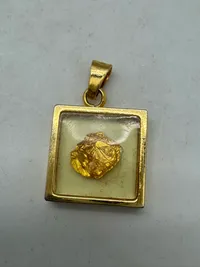 Vedhæng med original gold nugget