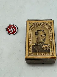 Originalt D.N.S.A.P mærke
