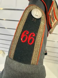 Original Tysk WW2 uniform, urørt Waffenrock (Artilleri)