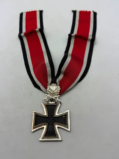 Ritterkreuz m. egeløv/sværd (L/58) - bedre efterkrigs