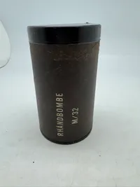 Originalt etui for røghåndbombe model 1932