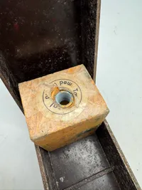 200 grams sprænglegme model 1947 til undervisningsbrug (Tom for sprængstof)