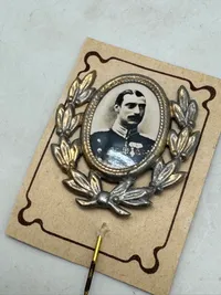 Original Kong Christian X pin