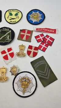 Lot originale patches Livgarden  og emblemer af militær oprindelse