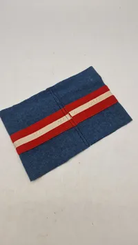 Originalt armbind fra den danske modstandsbevægelse (M.I.)
