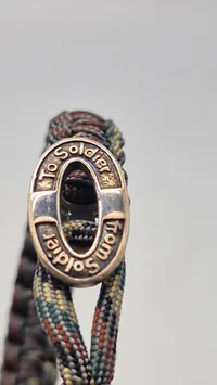 Originalt paracord armbånd med lukketøj af sterlingsølv (From Soldier To Soldier)