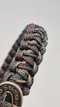 Originalt paracord armbånd med lukketøj af sterlingsølv (From Soldier To Soldier)