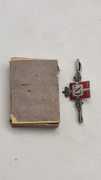 Veludført original Georg Jensen nål af sterlingsølv