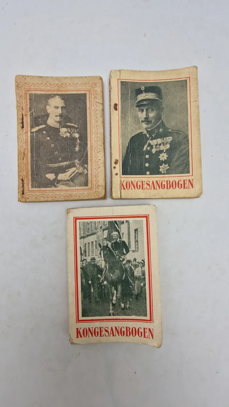 Samling originale konge sangbøger