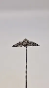 Original Flyverpin har tilhørt Christian Førslev, 1891-1959