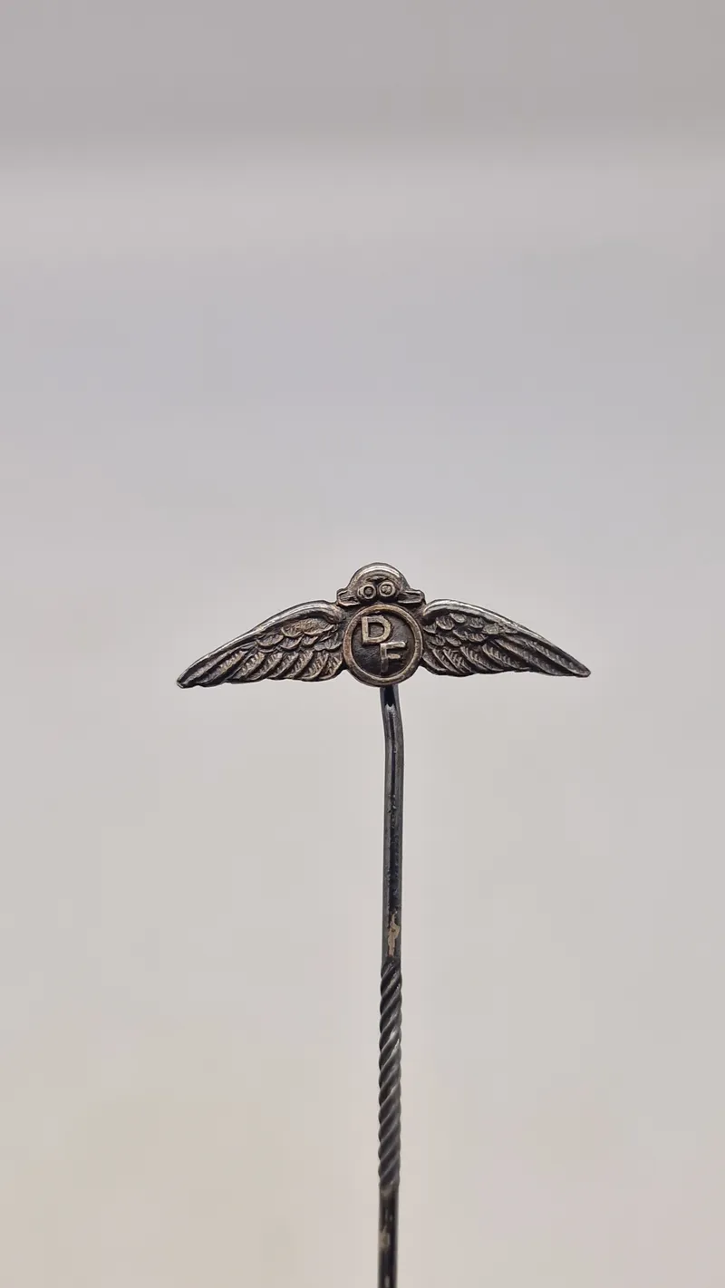 Original Flyverpin har tilhørt Christian Førslev, 1891-1959