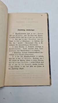 Lærebog
til Veiledning for Hærens Menige.
For Magasinarbeidere, 1875