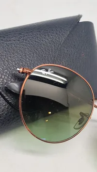 Originale Rayban solbriller med etui