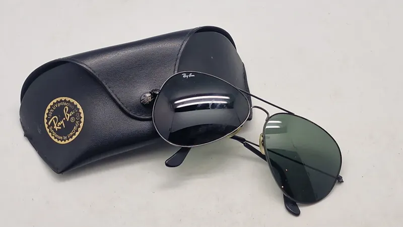 Originale Rayban solbriller med etui