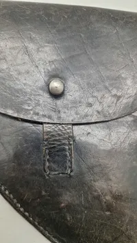 Originalt revolverhylster fra tiden omkring ww2