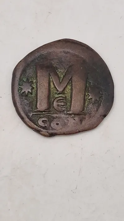 Original romersk mønt (Data findes på sidste foto)