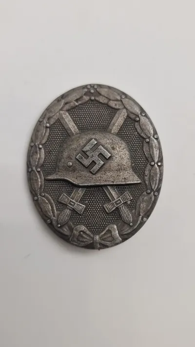Originalt såret tegn i sølv fremstiller 30(Hauptmunzamt Wien )