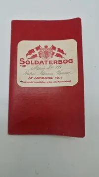 Soldaterbog, bl.a indtegning fra fodfolkets kornet og løjtnantskole