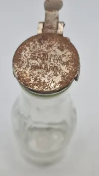 Dk klar mælkeflaske 0,5 liter - med patent-lukke påsat