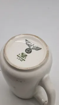 Kaffekande, tysk 1942 - revnet i hank