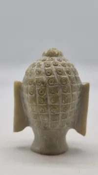 Buddha hoved af sten