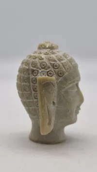Buddha hoved af sten