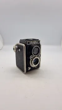 Ferrania Elioflex 6x6 pseudo TLR-kamera