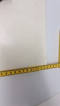 Original tysk hjelm med solbuch. Opsat på plade med fuld historie (såret på fronten)