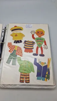Samling påklædningsdukker