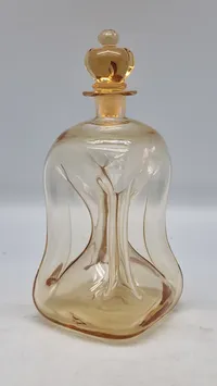 Jacob E Bang klukflaske med Gisselfelt glas