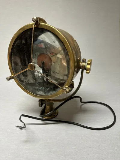 Original stor Engelsk WW2 marine projektør