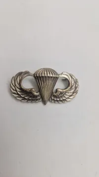 Original ww2 amerikansk vinge af sterlingsølv, og dansk regimentsmærke